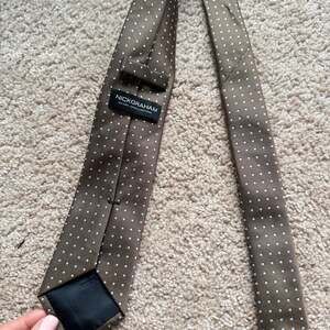 Nick Graham Men's brown Polka Dot Neck-Tie